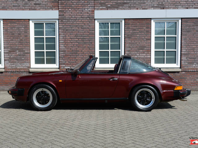 Afbeelding 1/21 van Porsche 911 Carrera 3.2 (1984)