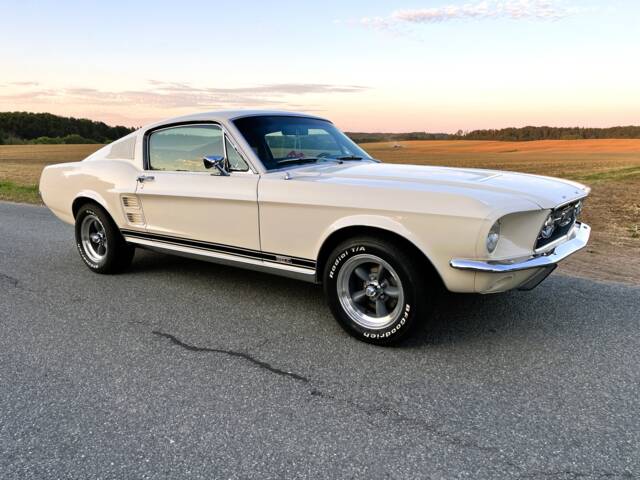 Ford Mustang 289