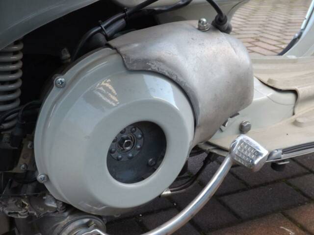 Piaggio Vespa 125