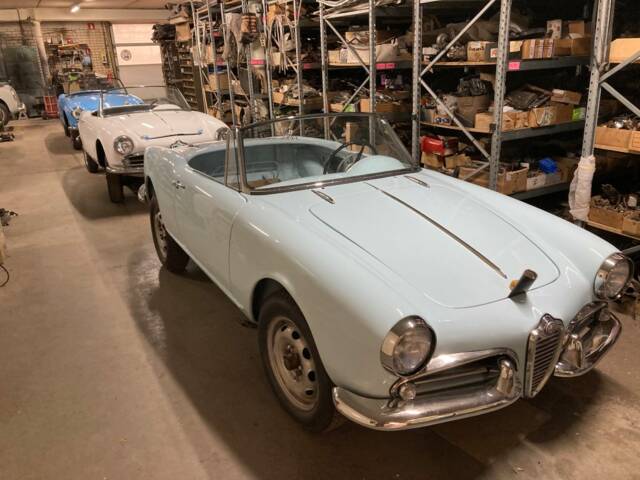 Image 1/9 of Alfa Romeo Giulietta Spider (1960)