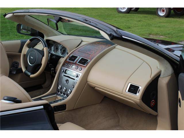 Aston Martin DB 9 Volante