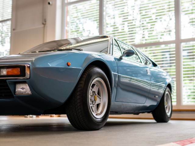 Ferrari Dino 308 GT4