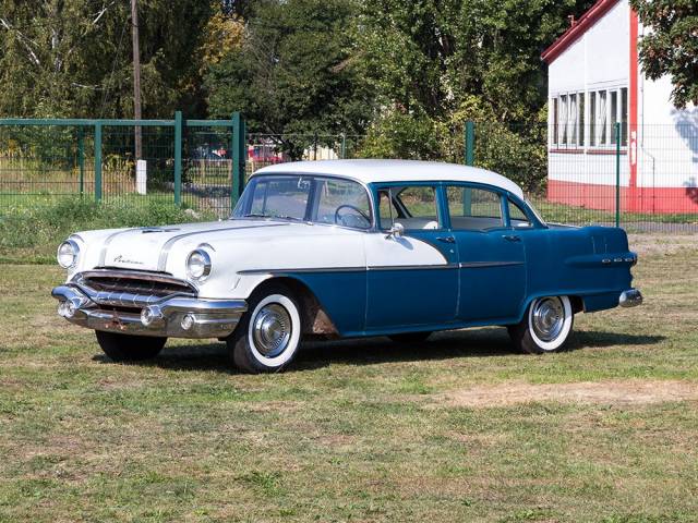 Image 1/12 of Pontiac Chieftain (1956)
