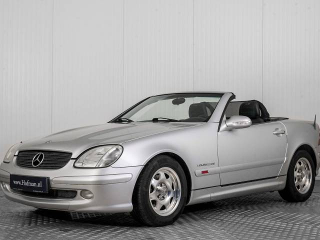 Immagine 1/50 di Mercedes-Benz SLK 200 Kompressor (2000)