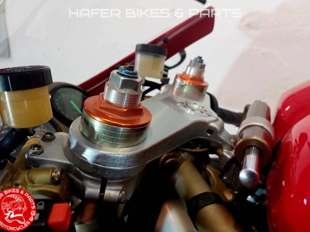 Ducati 916
