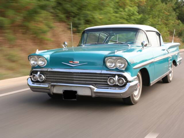 Image 1/13 of Chevrolet Impala Sport Coupe (1958)