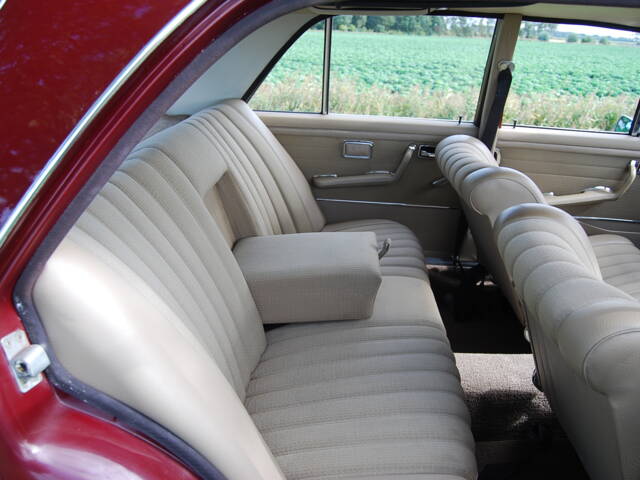 Mercedes-Benz 280 SE