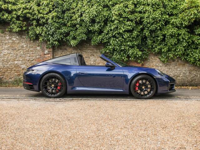 Imagen 1/22 de Porsche 911 Targa 4 GTS (2023)