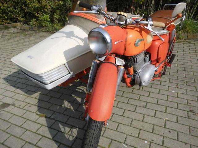 Bild 1/32 von MZ DUMMY (1961)