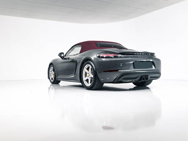 Porsche 718 Boxster