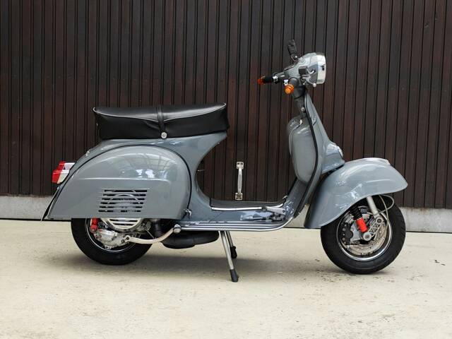 Piaggio Vespa 200 Rally