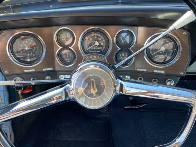 Studebaker GT Hawk