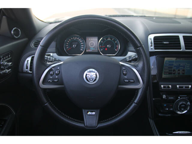 Jaguar XKR-S