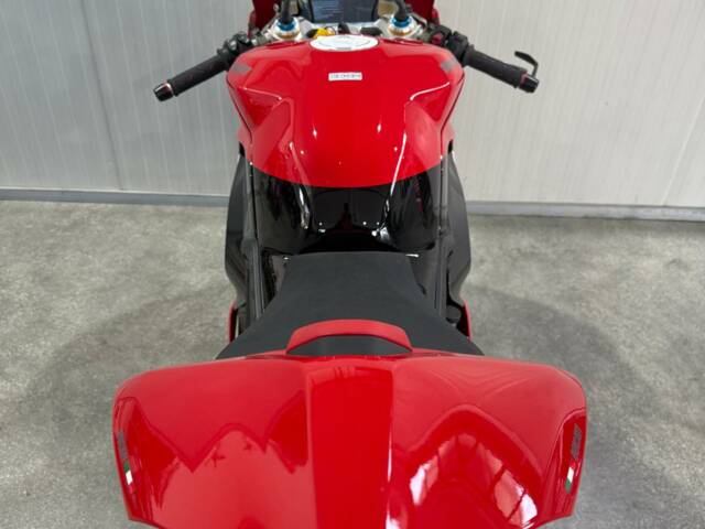 Ducati Panigale V4 R