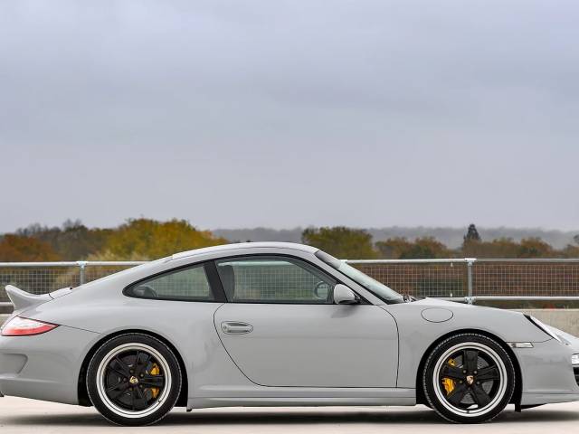 Porsche 911 Sport Classic