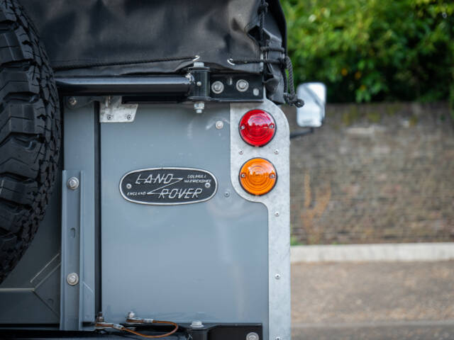 Land Rover 109