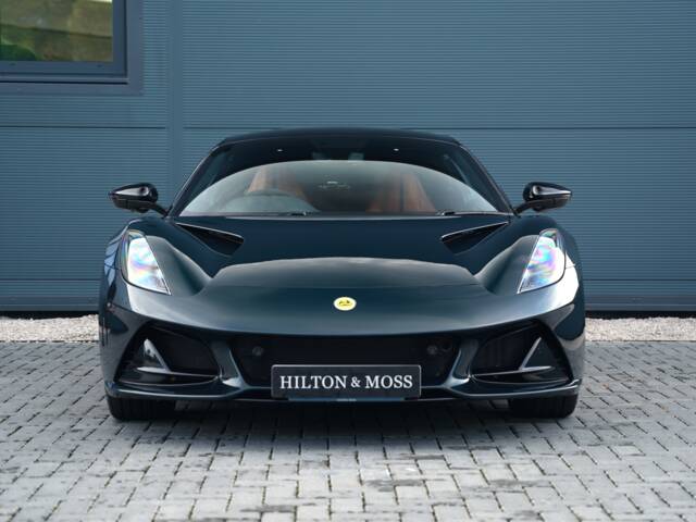 Lotus Emira