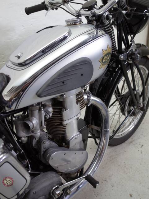 BSA M 24 Gold Star