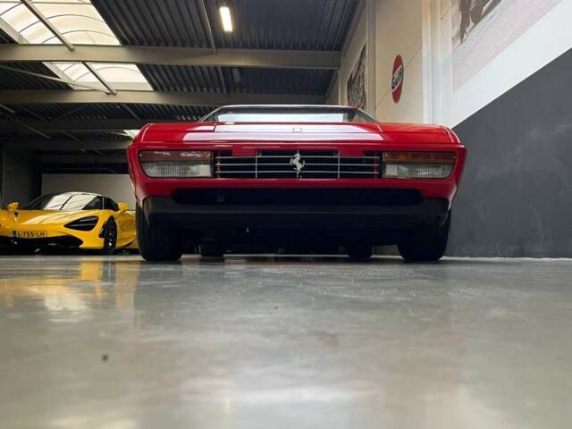 Ferrari Mondial T