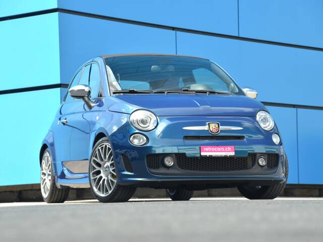 Bild 1/17 von Abarth 595 Cabrio Italia (2012)