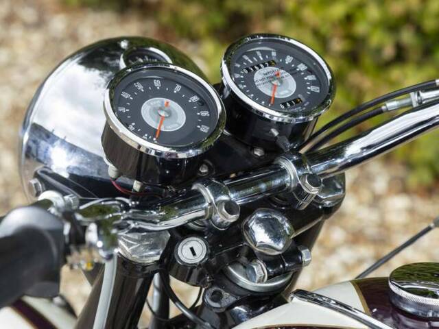 Triumph Bonneville T120TT