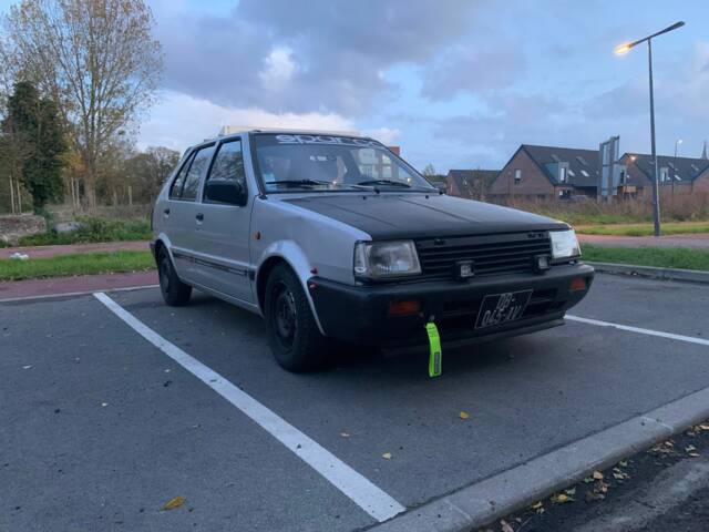 Image 1/4 de Nissan Micra 1.0 (1997)