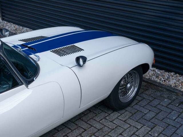 Jaguar E-Type 3.8