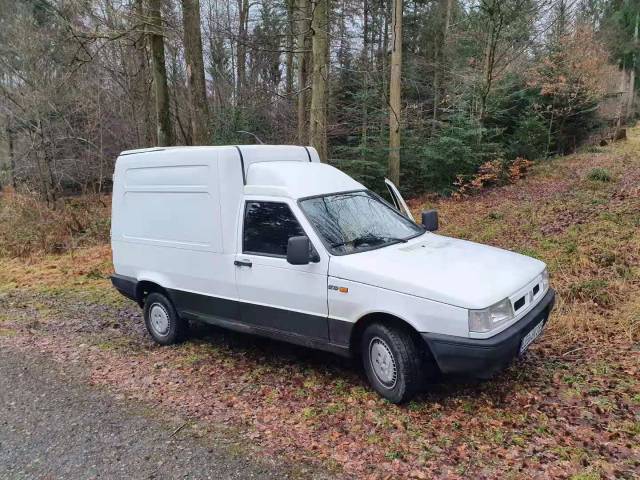Bild 1/6 von FIAT Fiorino D (1989)
