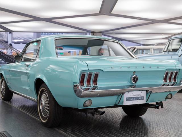 Ford Mustang 289
