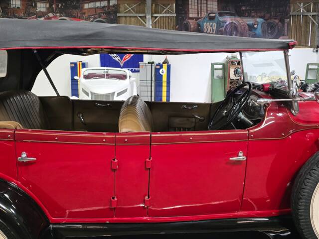 Pierce-Arrow Modell 43