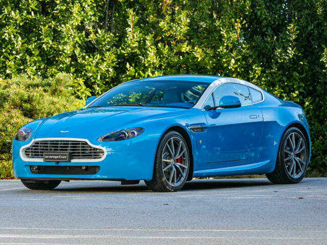 Image 1/31 de Aston Martin Vantage (2011)