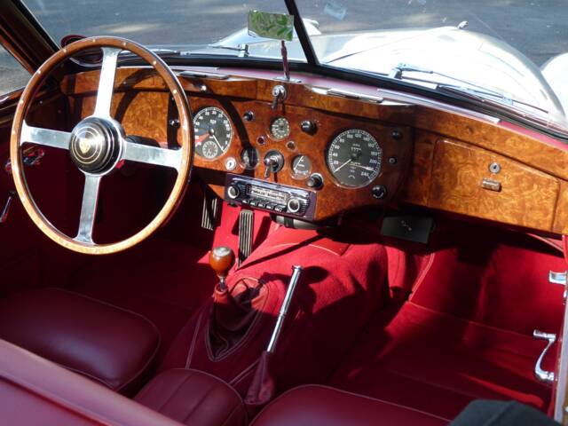 Jaguar XK 140 SE DHC