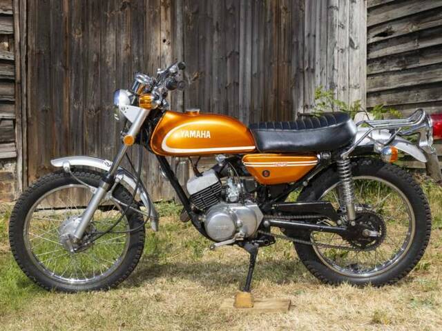 Yamaha A 7