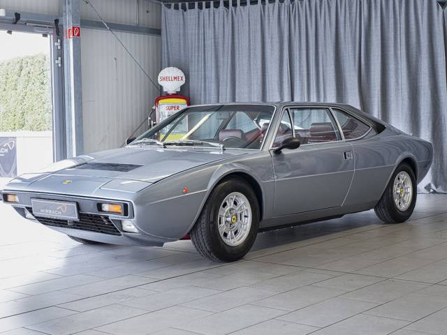 Ferrari Dino 308 GT4