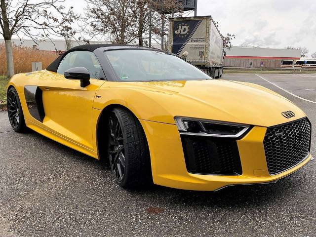 Audi R8 V10 Spyder