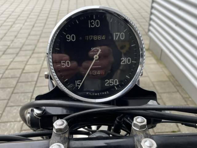 Vincent Black Shadow C