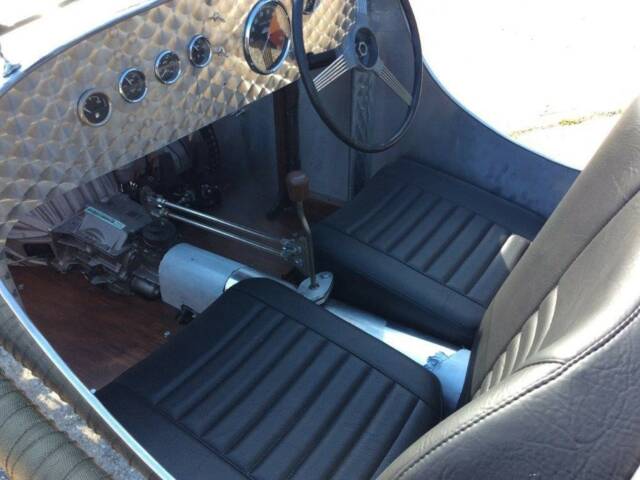 Austin 12