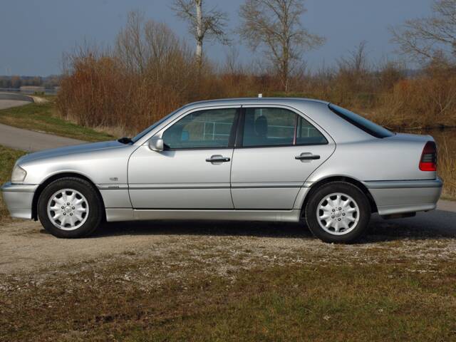 Mercedes-Benz C 200 Kompressor