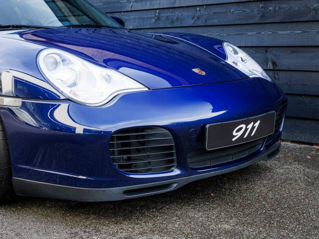 Porsche 911 Carrera 4S