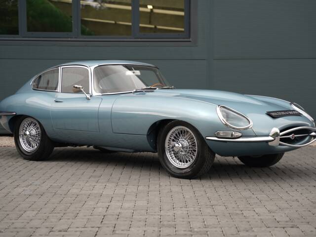 Jaguar E-Type 3.8