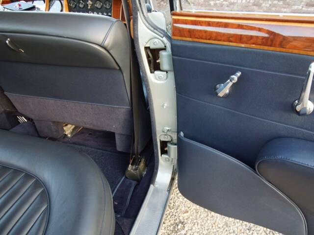 Jaguar Mk II 3.4