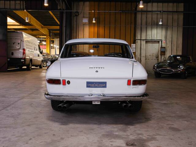 Ferrari 330 GT 2+2