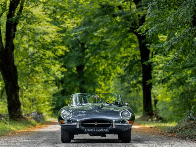 Jaguar E-Type 3.8