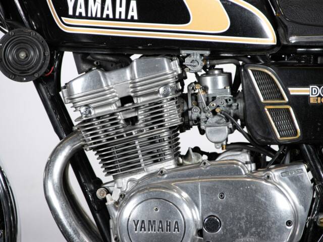 Yamaha TX 500