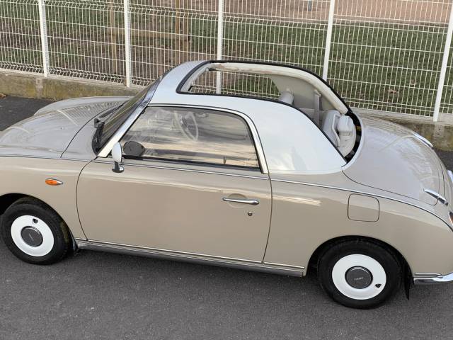 Nissan Figaro