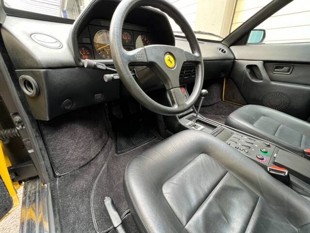 Ferrari Mondial T