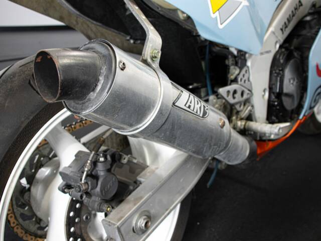Yamaha FZR 1000 Genesis