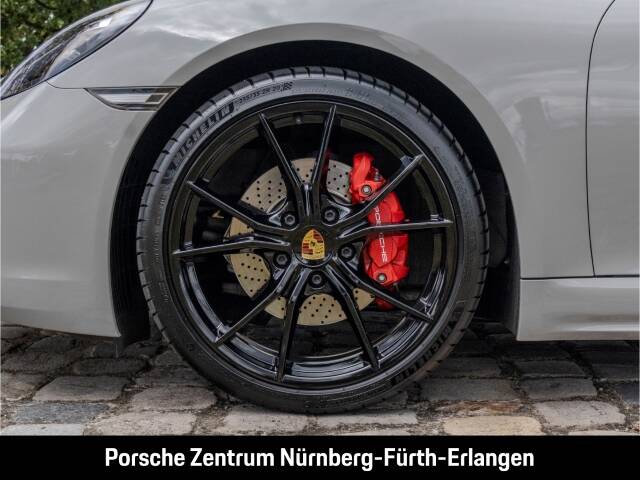 Porsche 718 Boxster