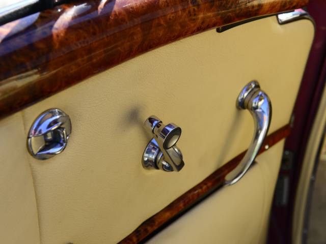 Mercedes-Benz 220 S Cabriolet