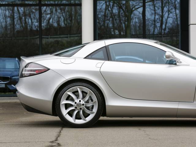 Mercedes-Benz SLR McLaren
